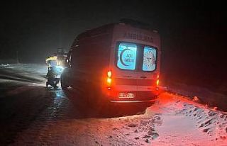 Karaman’da sağlık ekibi kar yağışı ve tipiye...