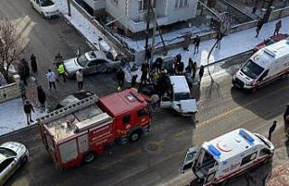 Karı kocayı birbirinden ayıran kazada kadın hayatını...