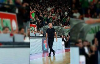 Karşıyaka Basketbol, son anlarda yıkıldı