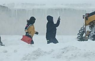 Kars’ta kar esaretine ‘özel’ müdahale: Ekipler...