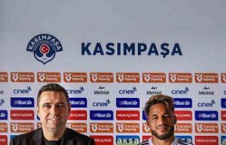 Kasımpaşa, Jim Allevinah’ı kadrosuna kattığını...