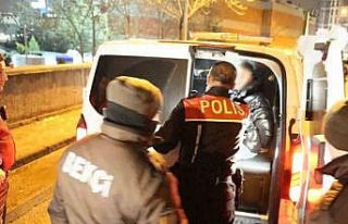 Kavga edip kaçtılar, polisin kovalamacasıyla yakalandılar