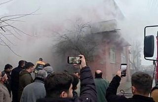 Kaynarca’da ev yangını