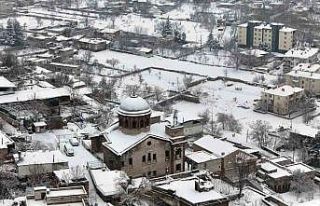 Kayseri’de kar yağışı etkili oldu