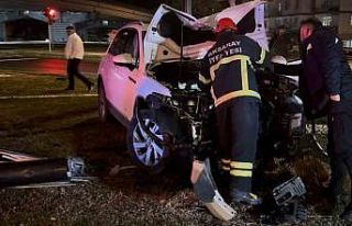 Kazaya karışan araçta yangın paniği