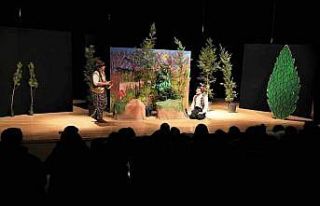 Keçiören Belediyesi’nden ücretsiz tiyatro hizmeti