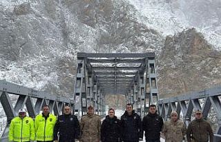 Kemaliye’de kar ve buzlanmaya karşı tedbirler...