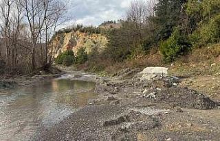 Kıyıcak Mahallesi Kavaklı Sokak’ta çamur isyanı;...
