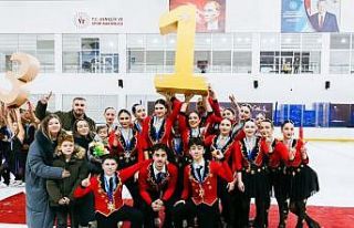 Kocaeli takımları, senkronize buz pateninde kürsüyü...