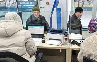 Kocaeli’de çiftçiye tohum, gübre ve tavuk desteği...