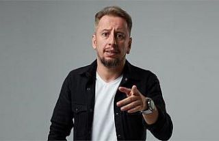 Komedyen Cem İşçiler "Açık Konuşuyorum"...
