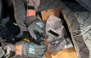 Konya polisinden kaçakçılara operasyon: 5 kişi...