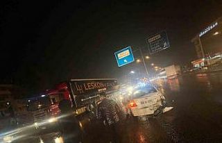 Konya’da tır otomobile çarptı: 2 yaralı