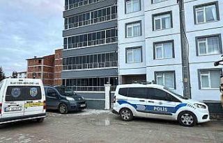 Konya’da veteriner hekim evinde ölü bulundu