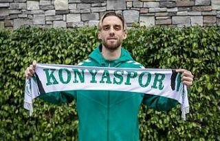 Konyaspor, Berkan Kutlu ile sözleşme imzaladı
