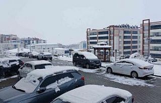 Kulp’ta beyaz esaret devam ediyor