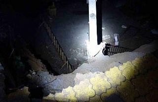 Malatya’da 6 katlı binanın istinat duvarı çöktü