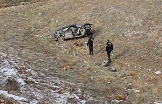 Malatya’da lastiği patlayan otomobil şarampole...