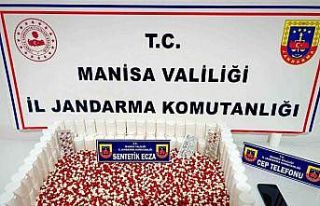 Manisa’da 6 bin 71 sentetik ecza ile yakalanan şüpheli...