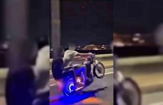 Mardin’de tek teker üzerinde giden motosiklet sürücüsü...