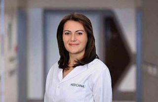 Menopoz beyni de etkiliyor: Uzmanından kadınlara...