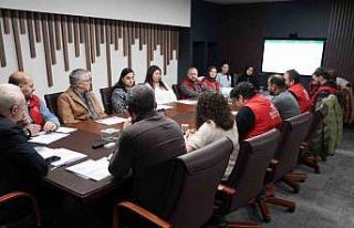 Merkezlerin karne sonuçları değerlendirildi