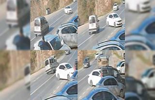 Mersin’de 6 kişinin içinde olduğu araç devrildi