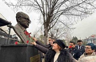 Meslektaşları Uğur Mumcu’yu ölümünün 33....