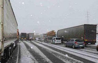 Meteorolojiden Bayburt için kuvvetli kar ve fırtına...