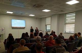 Nazilli’de aile hekimlerine tütün bağımlılığıyla...