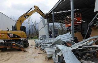 Nilüfer’de 3 yıkım birden