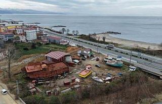 Of’tan Senegal’e balıkçı teknesi ihracatı