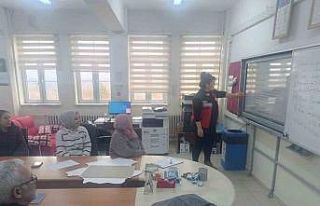 Okul kantinleri çalışanlarına özel hijyen eğitimi...