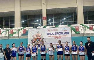 Okul Sporları Voleybol Gençler (A) Grup Müsabakaları...