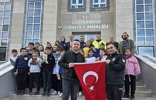 Ordu’da minikler kitaplarını emniyet teşkilatı...