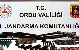 Ordu’da yasa dışı silah ve uyuşturucu operasyonu:...