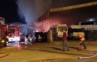 Ortaca Sanayi Sitesi’nde yangın: 4 araç ve 1 iş...