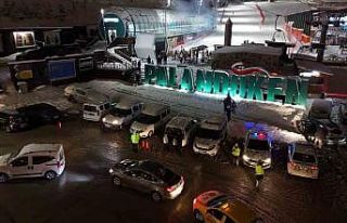 Palandöken Kayak Merkezi’nde jandarma ve polis...