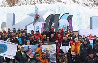 Palandöken Kayak Merkezi’nde Türkiye Buz Tırmanışı...