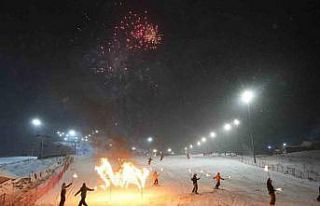 Palandöken Kayak Merkezi’nde yılbaşı coşkusu