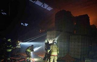 Pantolonunu giymek için geri dönen 19 yaşındaki...