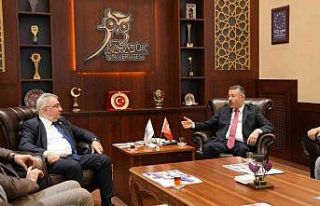 Rektör Kırışık KARDEMİR Genel Müdürü Peker...