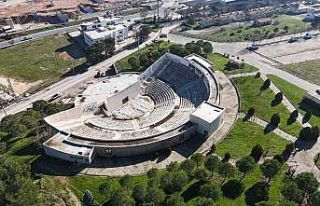 Şadan Gökovalı Açık Hava Tiyatrosu çağdaş...