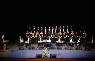 Sağlık çalışanlarından Bursalı sanatseverlere...