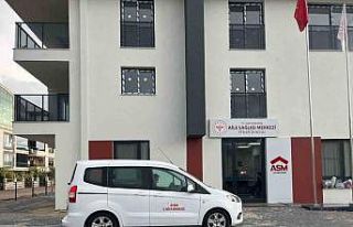 Sağlık ocağına yeni gelen doktorun odasının...