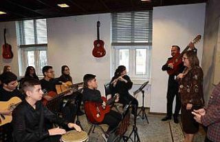 Şahin’den yarıyıl tatili atölyelerine ziyaret