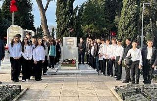 Şair Süleyman Nazif dualarla anıldı