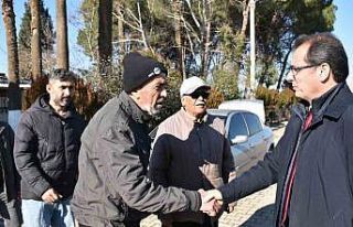 Salihli Kaymakamı Güldoğan, Emirhacılı ve Karayahşi’de...