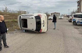Samsun’da otomobil takla attı: 3 yaralı
