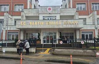 Sanatçı Hande Yener’in sahip çıktığı köpeğin...